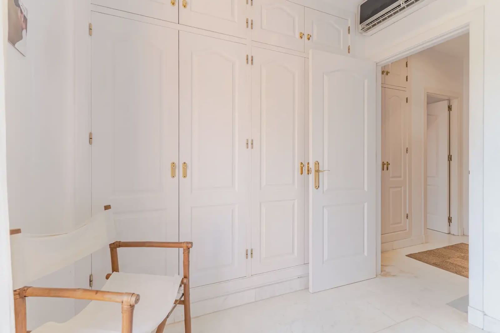 Adosado de 4 habitaciones en Motril en venta con piscina garaje - 550.000 € (Ref: 9978039)