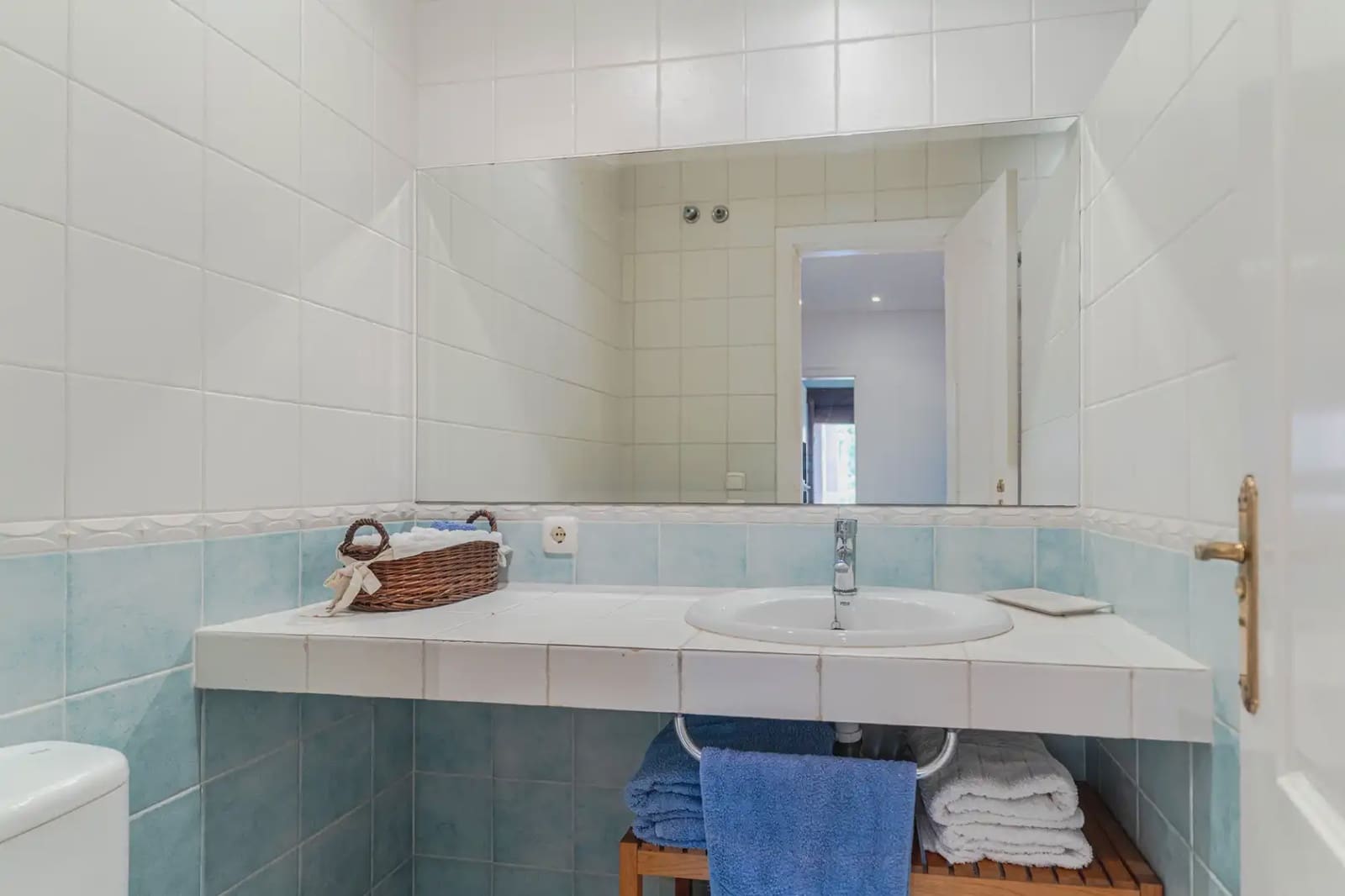 Adosado de 4 habitaciones en Motril en venta con piscina garaje - 550.000 € (Ref: 9978039)