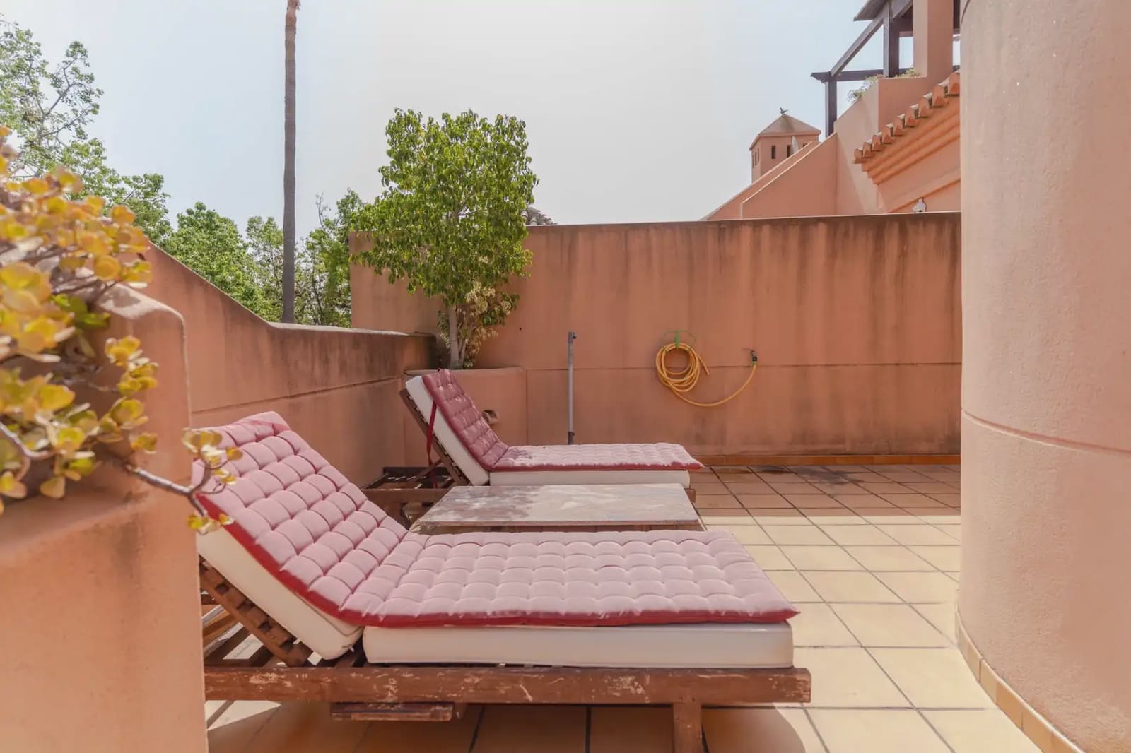 Adosado de 4 habitaciones en Motril en venta con piscina garaje - 550.000 € (Ref: 9978039)