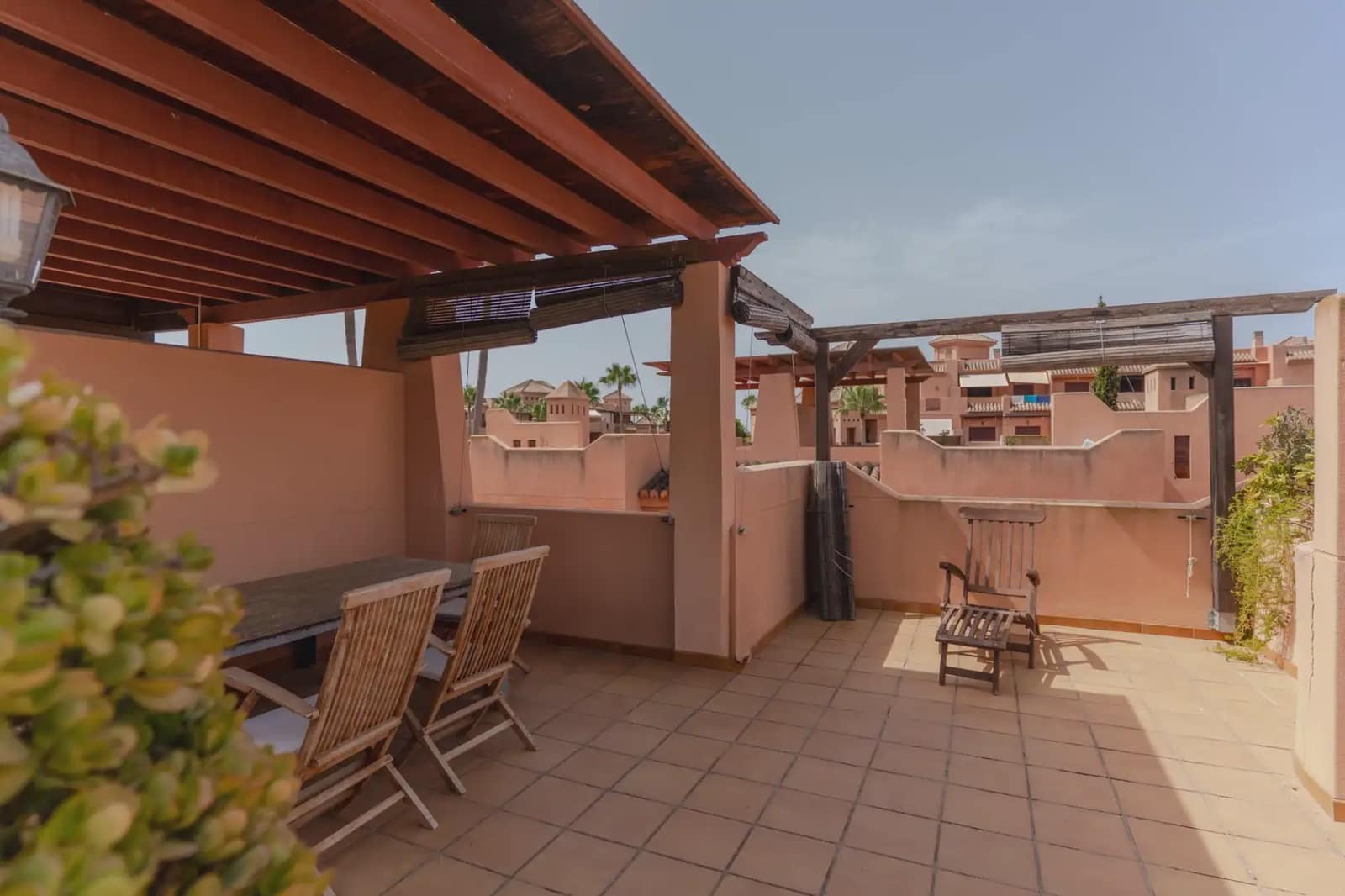Adosado de 4 habitaciones en Motril en venta con piscina garaje - 550.000 € (Ref: 9978039)