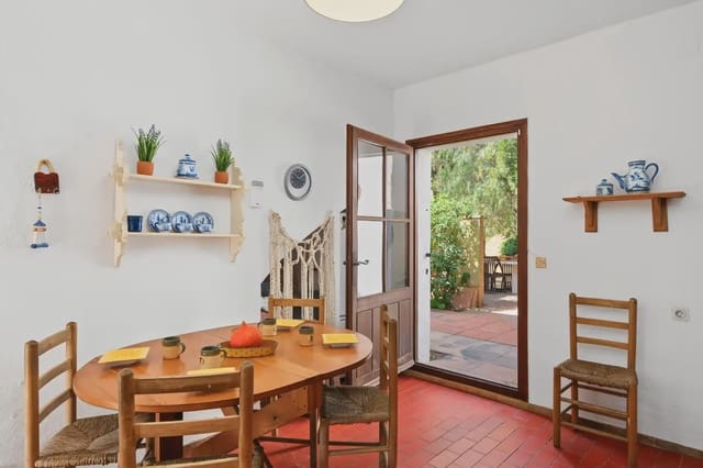 5 chambre Villa/Maison à vendre à L'Escala avec garage - 925 000 € (Ref: 9992028)