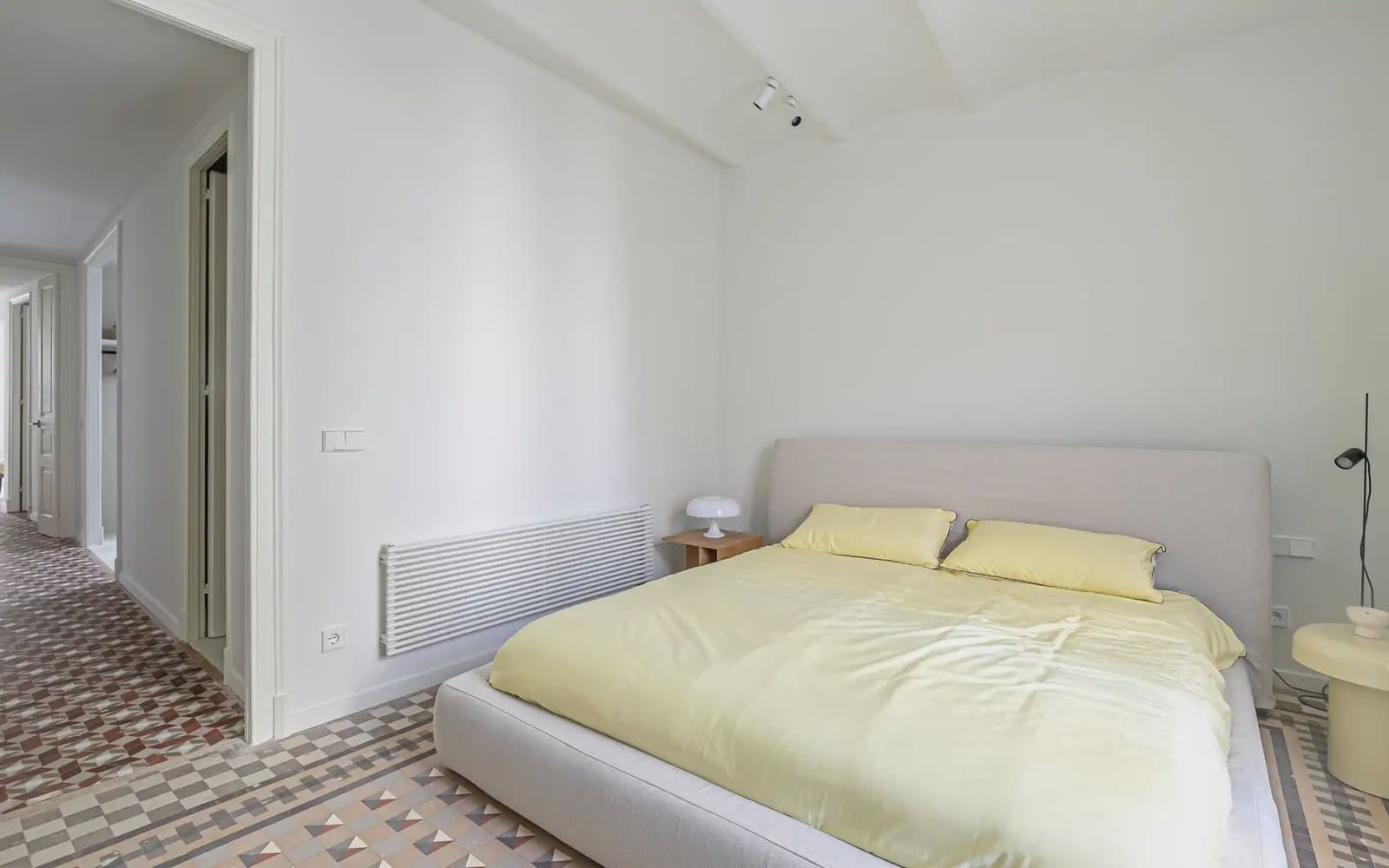 3 soveværelse Lejlighed til salg i Barcelona by - € 850.000 (Ref: 9993683)