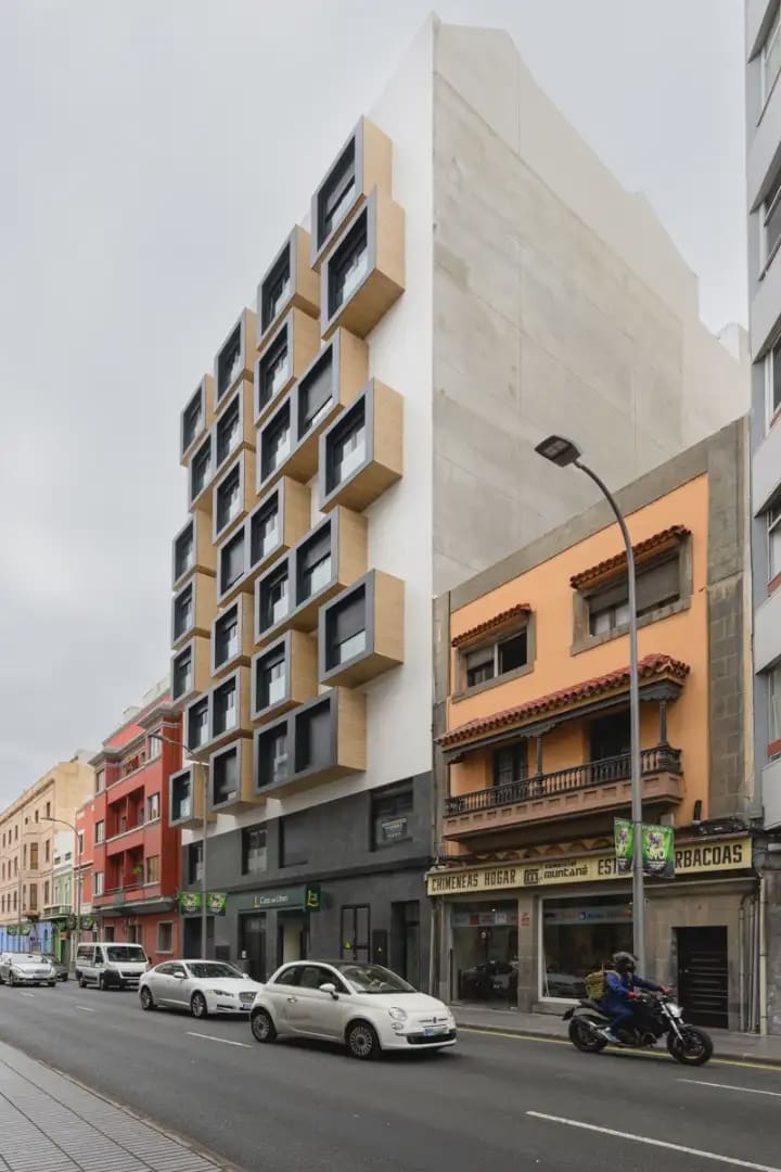 1 soveværelse Lejlighed til leje i Las Palmas de Gran Canaria - € 900 (Ref: 9996325)