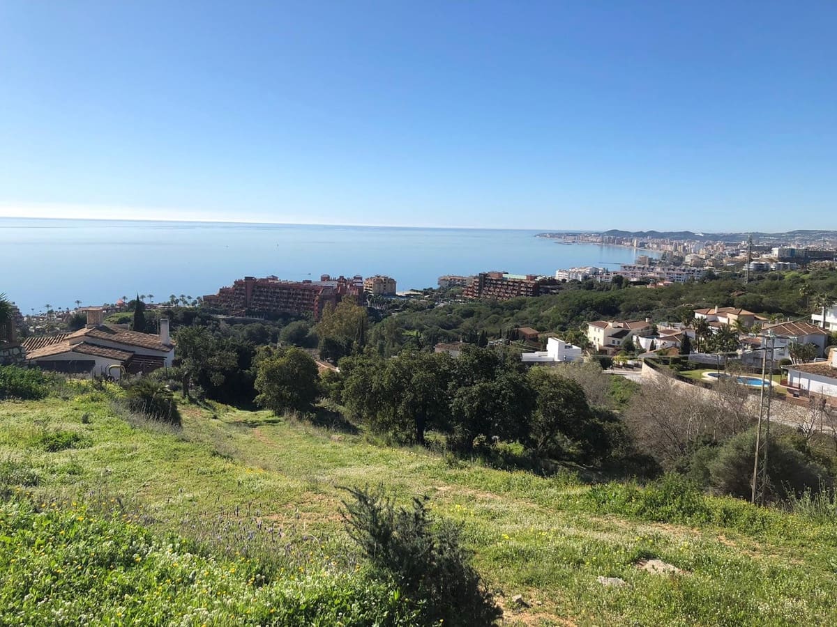 Building Plot for sale in Benalmadena - € 3,800,000 (Ref: 8520337)