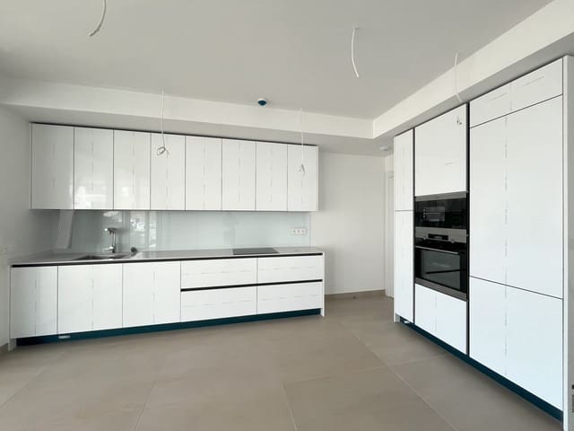2 soveværelse Lejlighed til salg i Carvajal, Fuengirola - € 969.000 (Ref: 8530643)