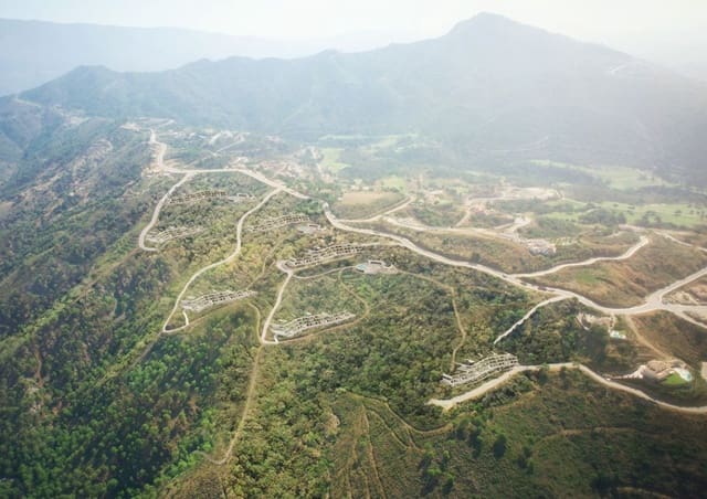 Building Plot for sale in Benahavís - € 20,000,000 (Ref: 8551608)