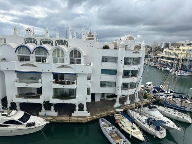 3 Zimmer Apartment zu verkaufen in Benalmadena Costa, Benalmádena - 745.000 € (Ref: 8710311)