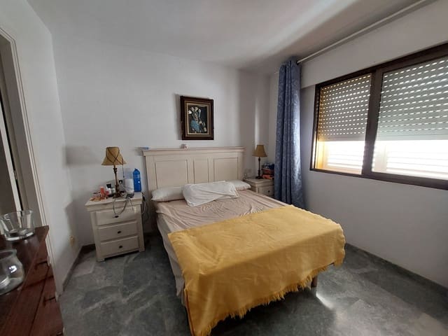 5 soveværelse Semi-Rækkehus til salg i Las Lagunas de Mijas, Mijas - € 420.000 (Ref: 9101216)