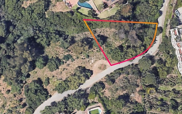 Building Plot for sale in Elviria, Marbella - € 325,000 (Ref: 9130735)