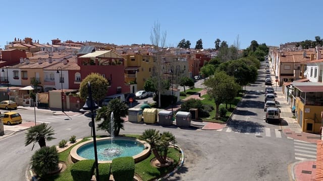 4 soveværelse Semi-Rækkehus til salg i Las Lagunas de Mijas, Mijas - € 369.000 (Ref: 9181436)