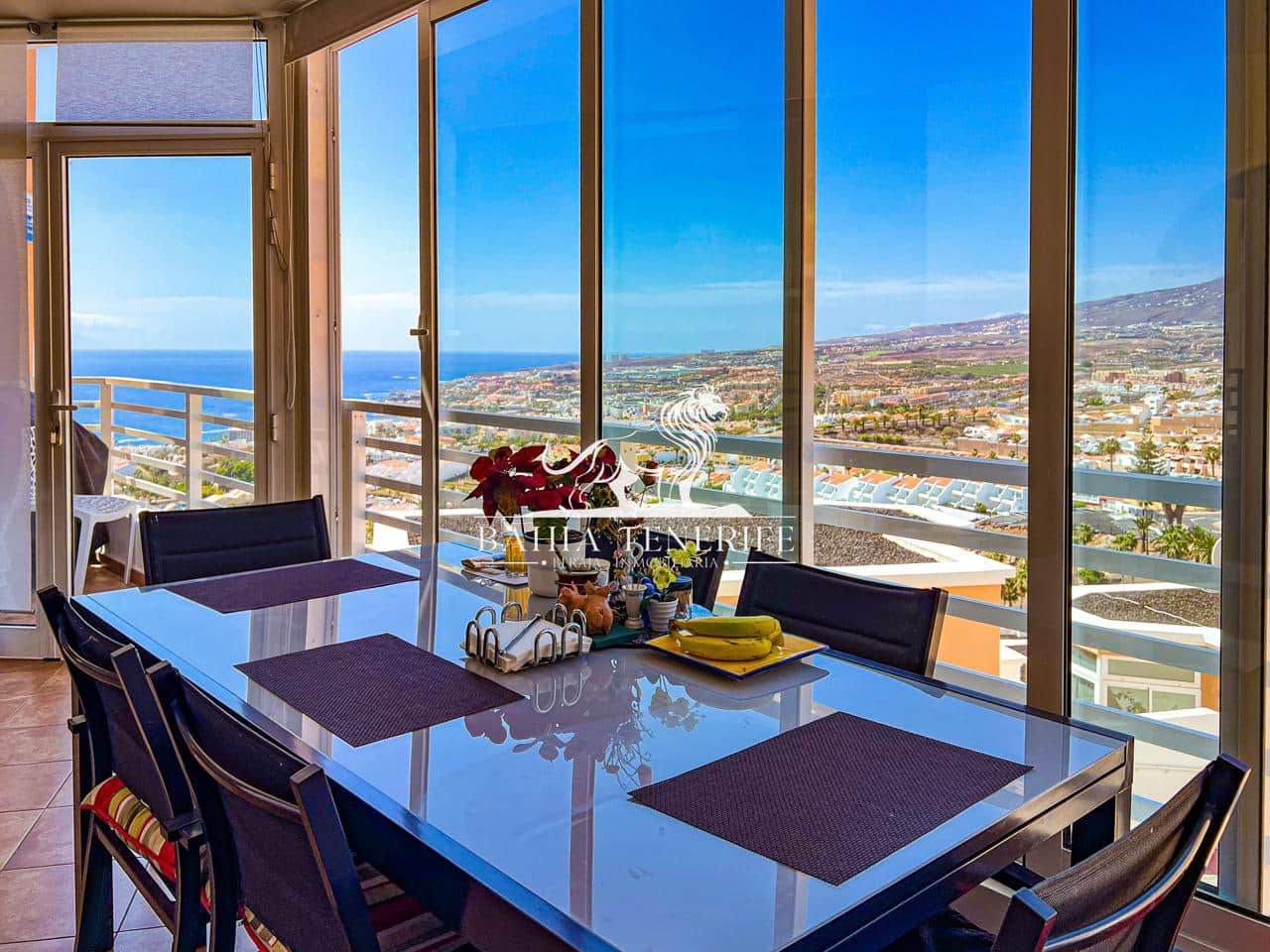 5 slaapkamer Villa te koop in Costa Adeje met garage - € 625.000 (Ref: 8543317)