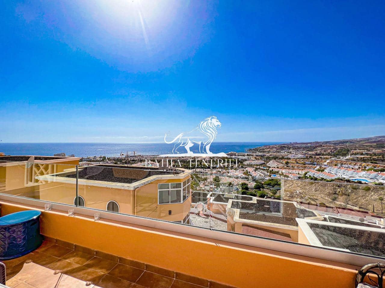 5 slaapkamer Villa te koop in Costa Adeje met garage - € 625.000 (Ref: 8543317)