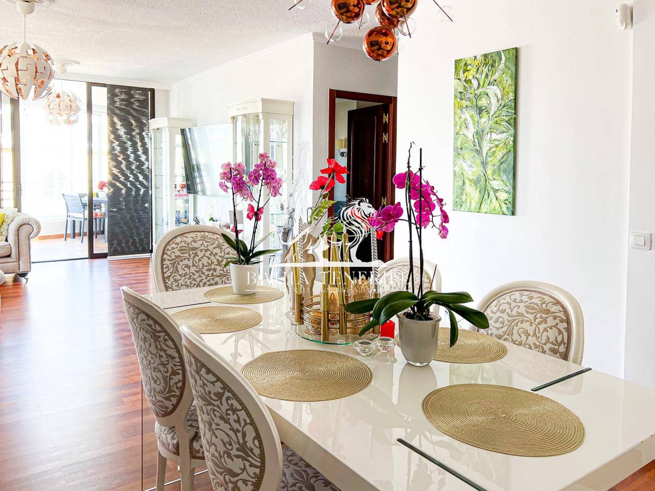 5 slaapkamer Villa te koop in Costa Adeje met garage - € 625.000 (Ref: 8543317)