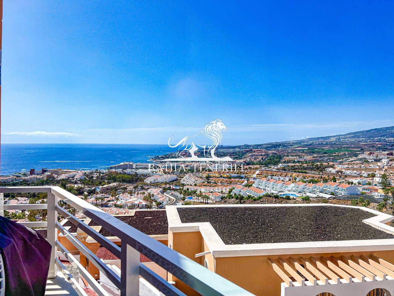 5 slaapkamer Villa te koop in Costa Adeje met garage - € 625.000 (Ref: 8543317)