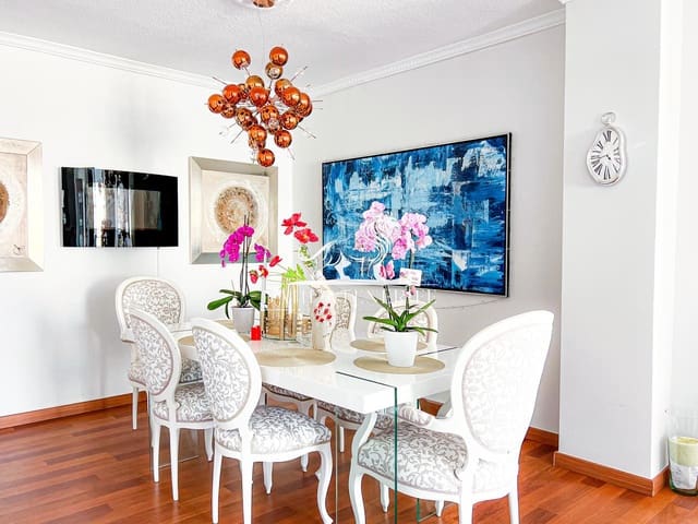 Chalet de 5 habitaciones en San Eugenio Alto, Adeje en venta con garaje - 625.000 € (Ref: 8543317)