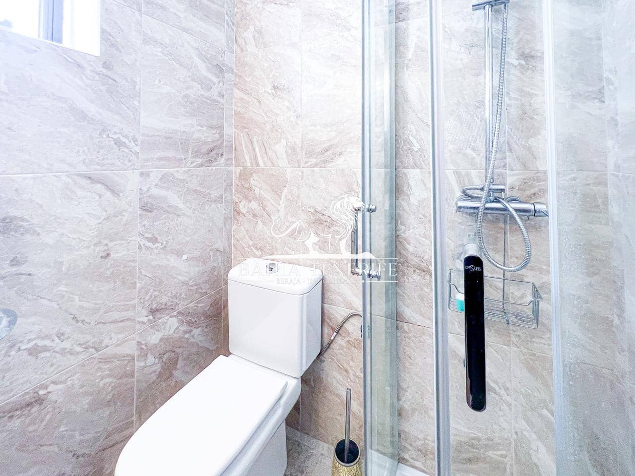 5 slaapkamer Villa te koop in Costa Adeje met garage - € 625.000 (Ref: 8543317)