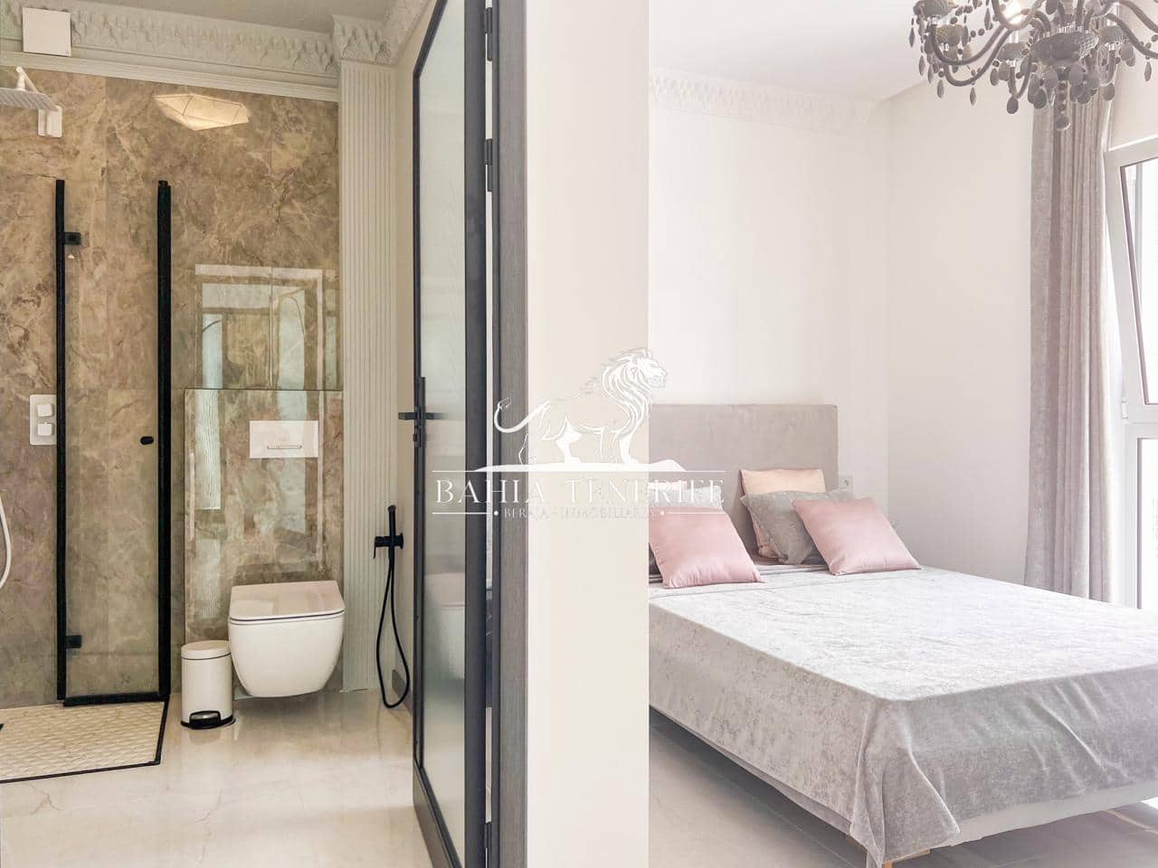 4 soveværelse Villa til salg i Adeje med swimmingpool garage - € 1.390.000 (Ref: 8546426)