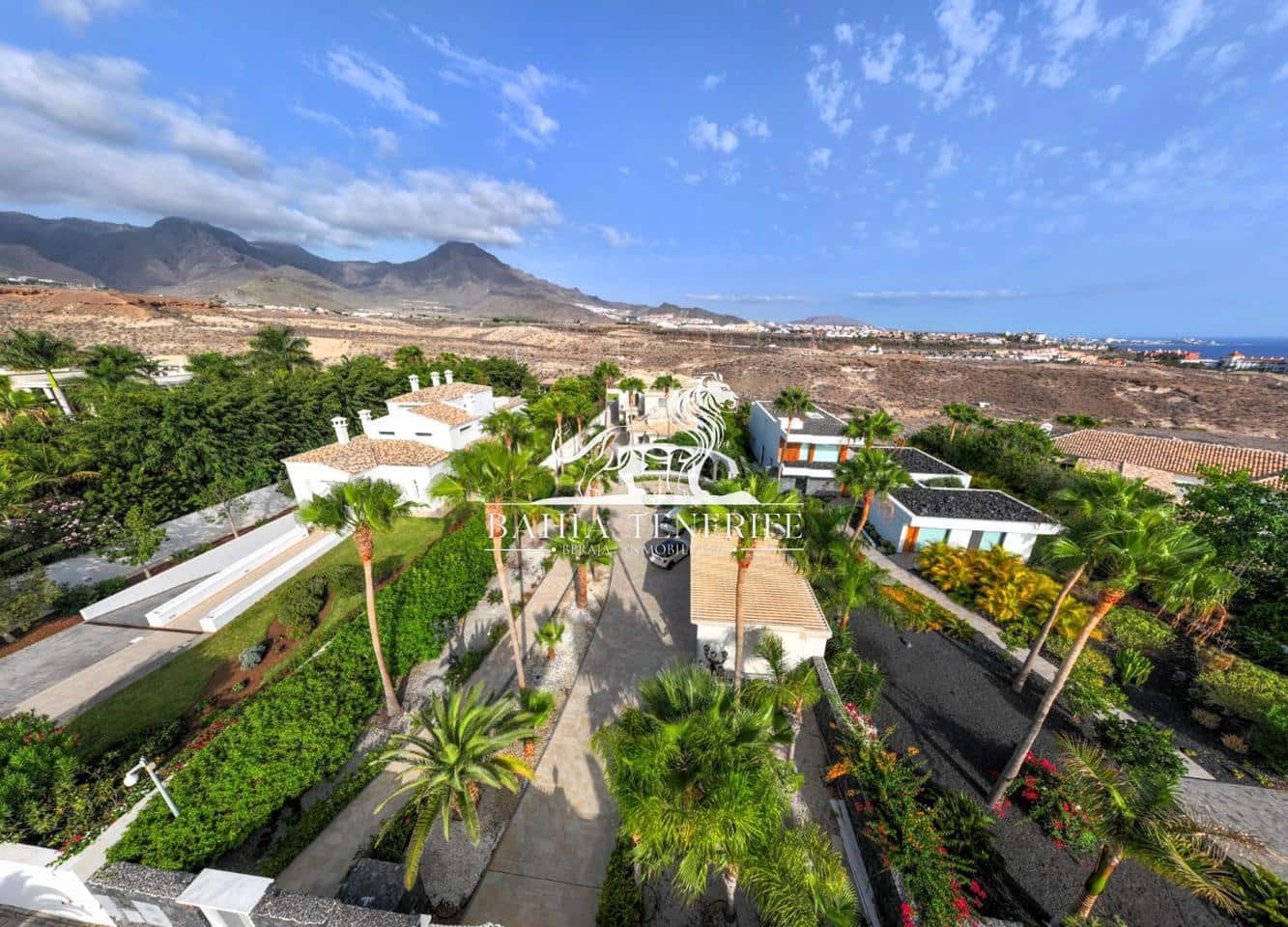 6 soveværelse Villa til salg i Costa Adeje med swimmingpool - € 6.300.000 (Ref: 8548326)