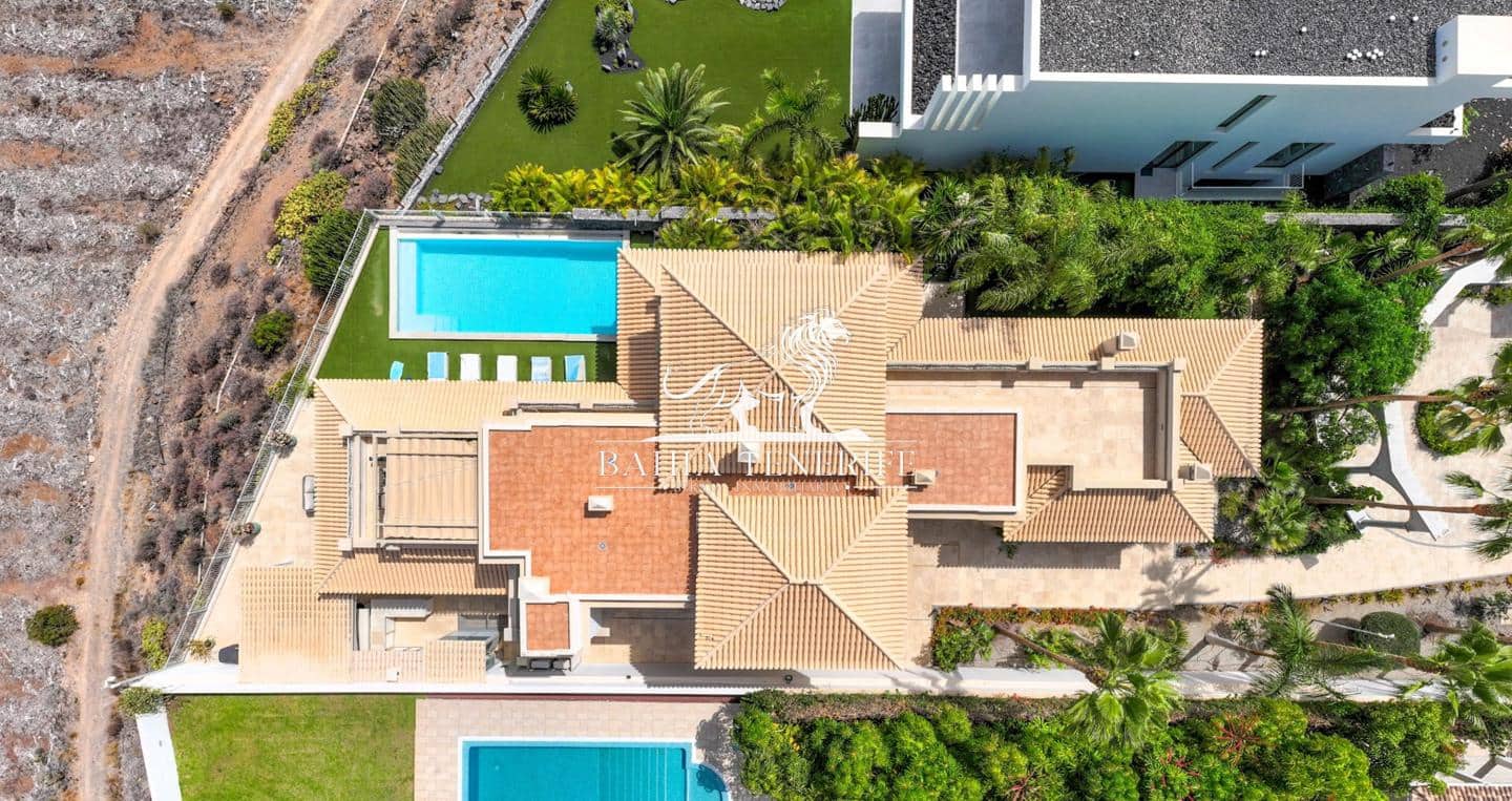 6 soveværelse Villa til salg i Costa Adeje med swimmingpool - € 6.300.000 (Ref: 8548326)