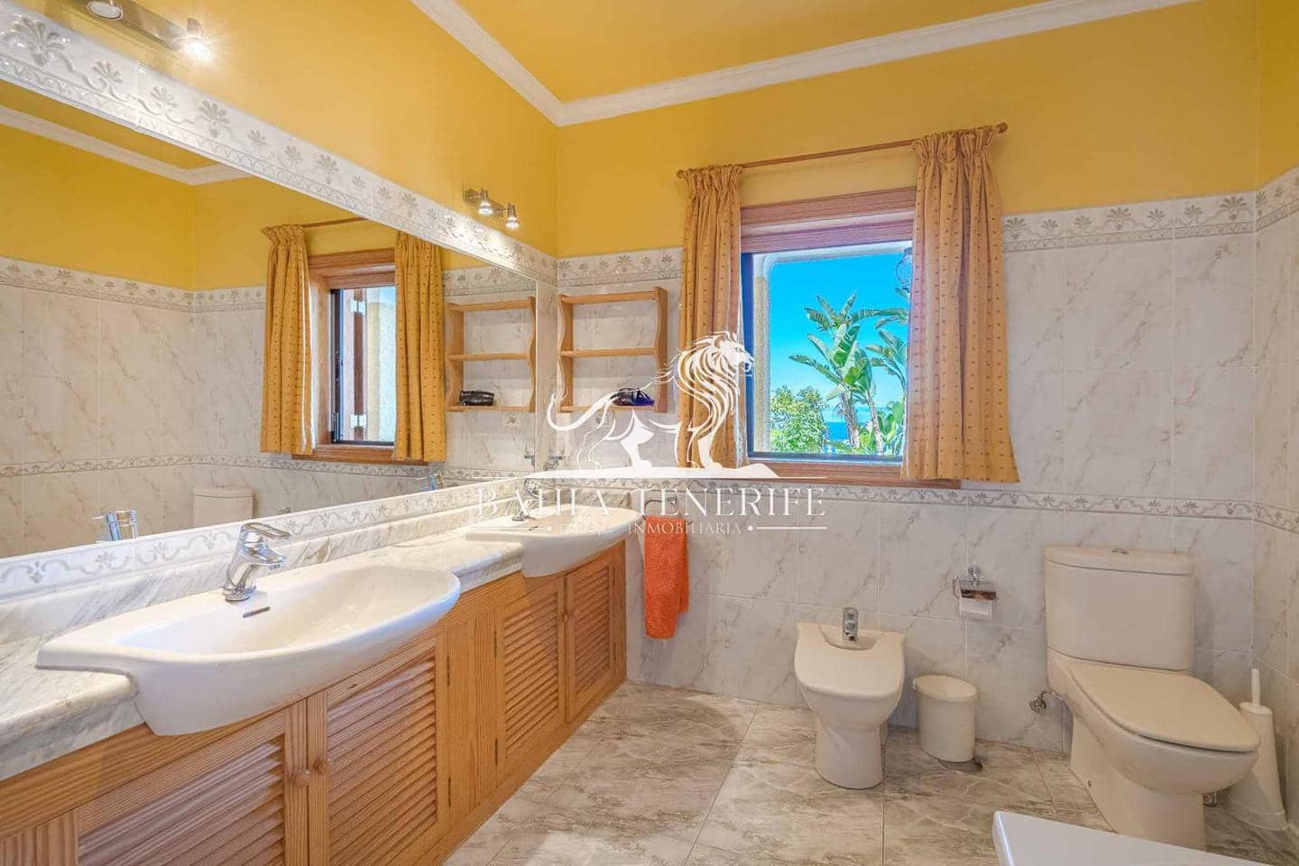 5 soveværelse Villa til salg i El Sauzal med swimmingpool - € 1.290.000 (Ref: 8553068)