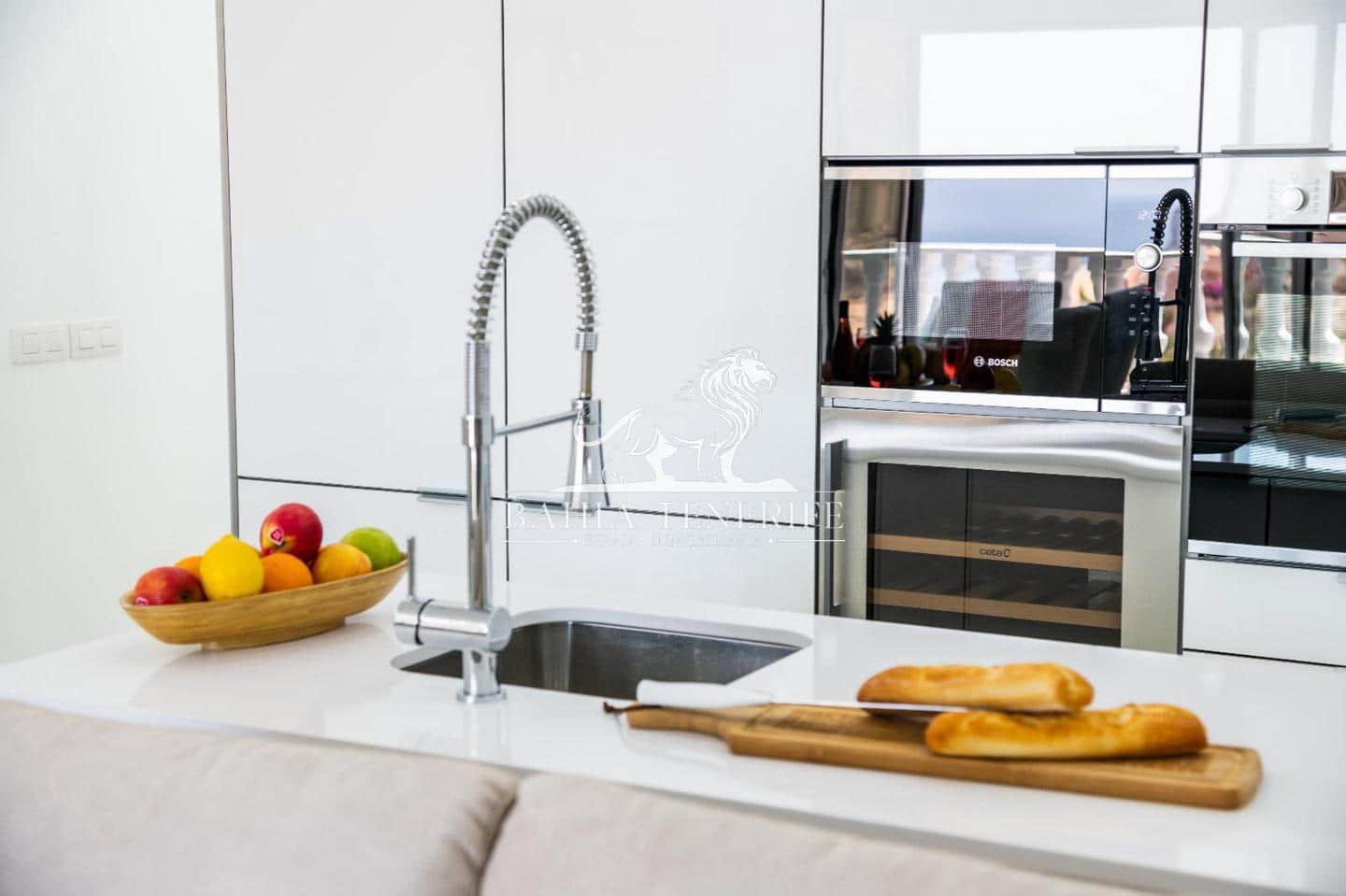 3 soverom Leilighet til salgs i Los Cristianos - € 759 000 (Ref: 8568963)