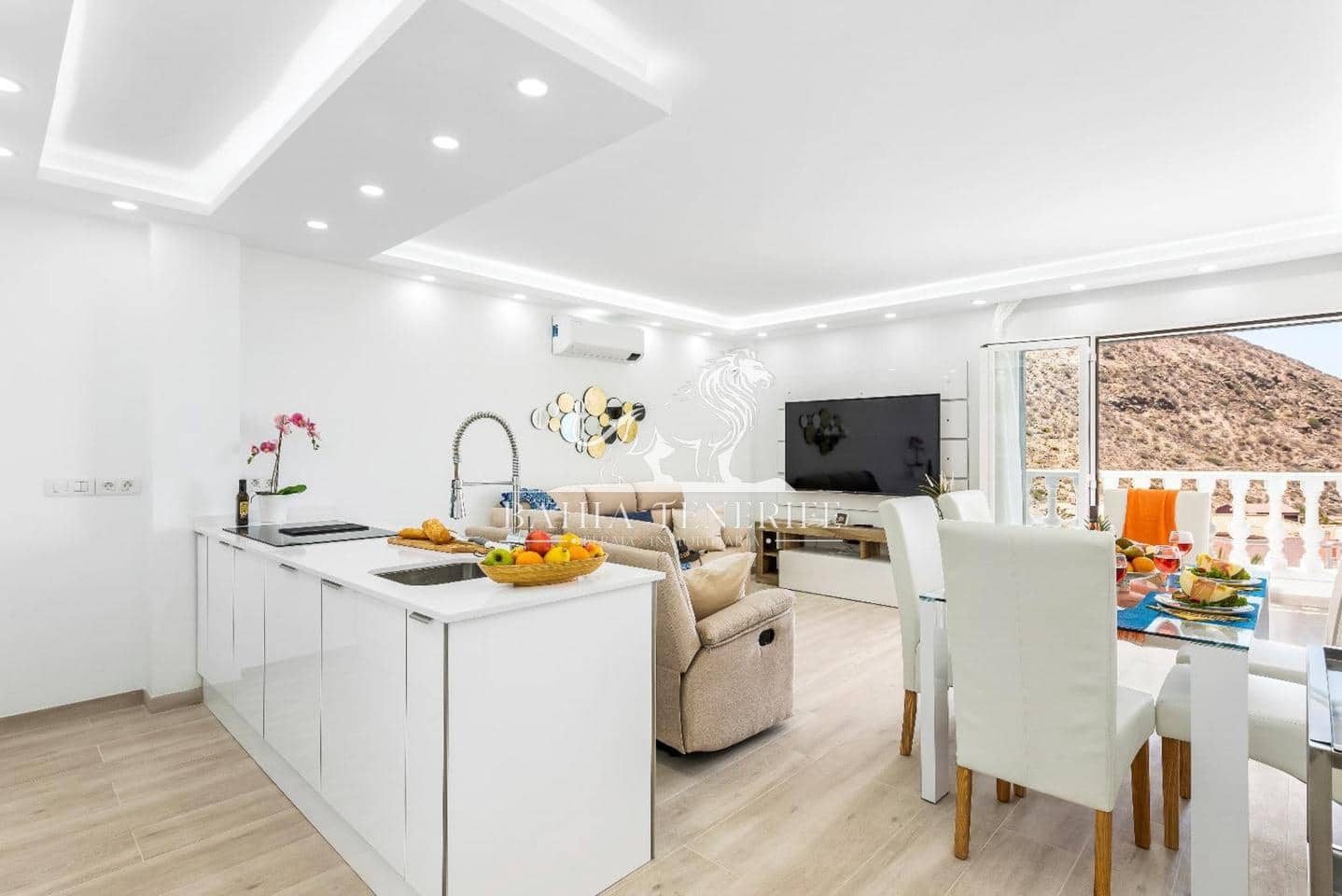 3 soverom Leilighet til salgs i Los Cristianos - € 759 000 (Ref: 8568963)