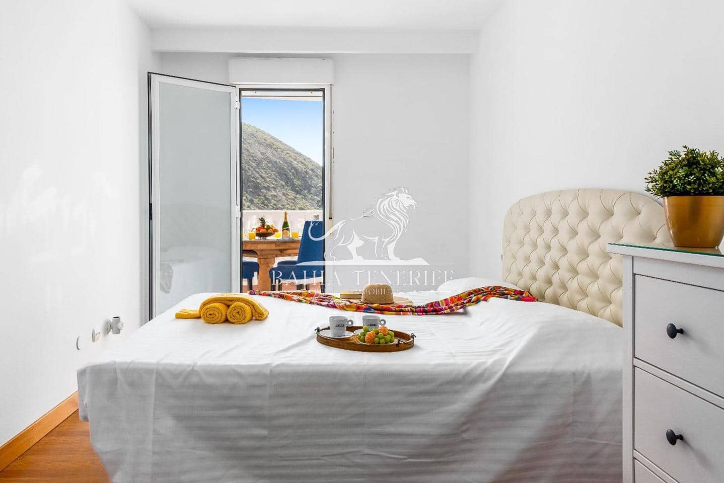 3 soverom Leilighet til salgs i Los Cristianos - € 759 000 (Ref: 8568963)