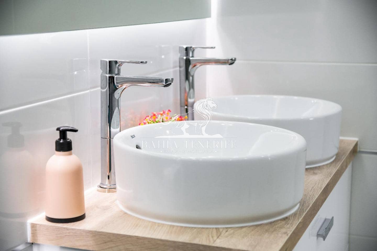 3 soverom Leilighet til salgs i Los Cristianos - € 759 000 (Ref: 8568963)