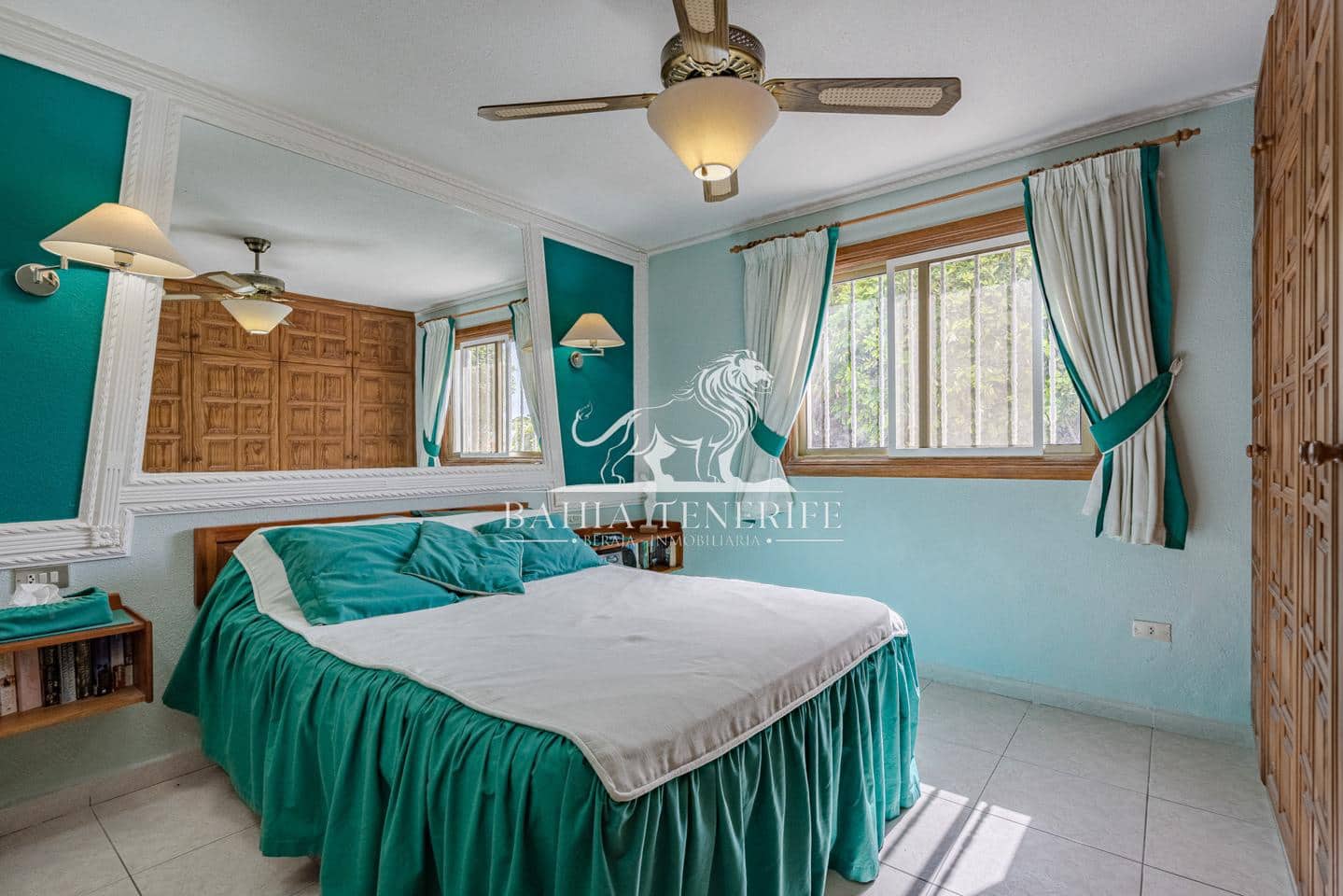 4 soveværelse Villa til salg i Chayofa med swimmingpool - € 775.000 (Ref: 8609601)