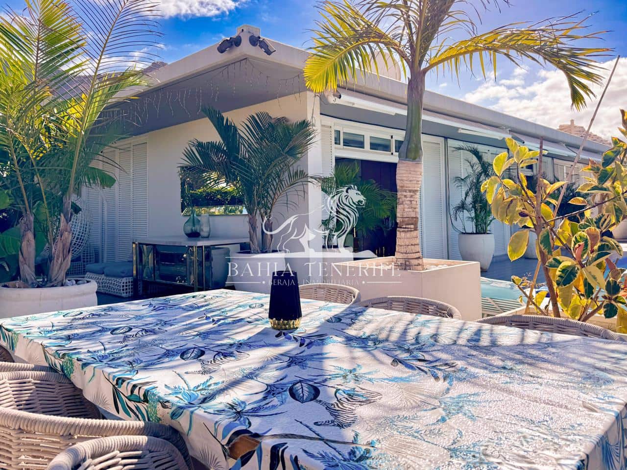 4 soveværelse Villa til salg i El Madronal med swimmingpool garage - € 1.499.000 (Ref: 8866175)