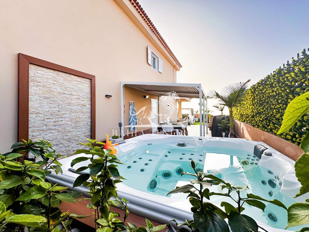 4 camera da letto Villa in vendita in Puerto Santiago con piscina - 1.050.000 € (Rif: 8866177)