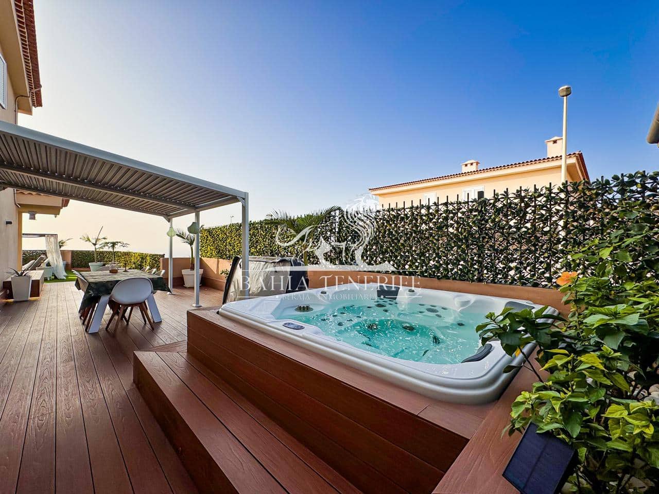 4 camera da letto Villa in vendita in Puerto Santiago con piscina - 1.050.000 € (Rif: 8866177)