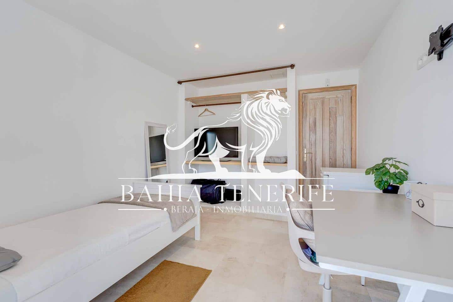 3 sypialnia Willa na sprzedaż w Callao Salvaje z basenem - 538 000 € (Ref: 8966818)