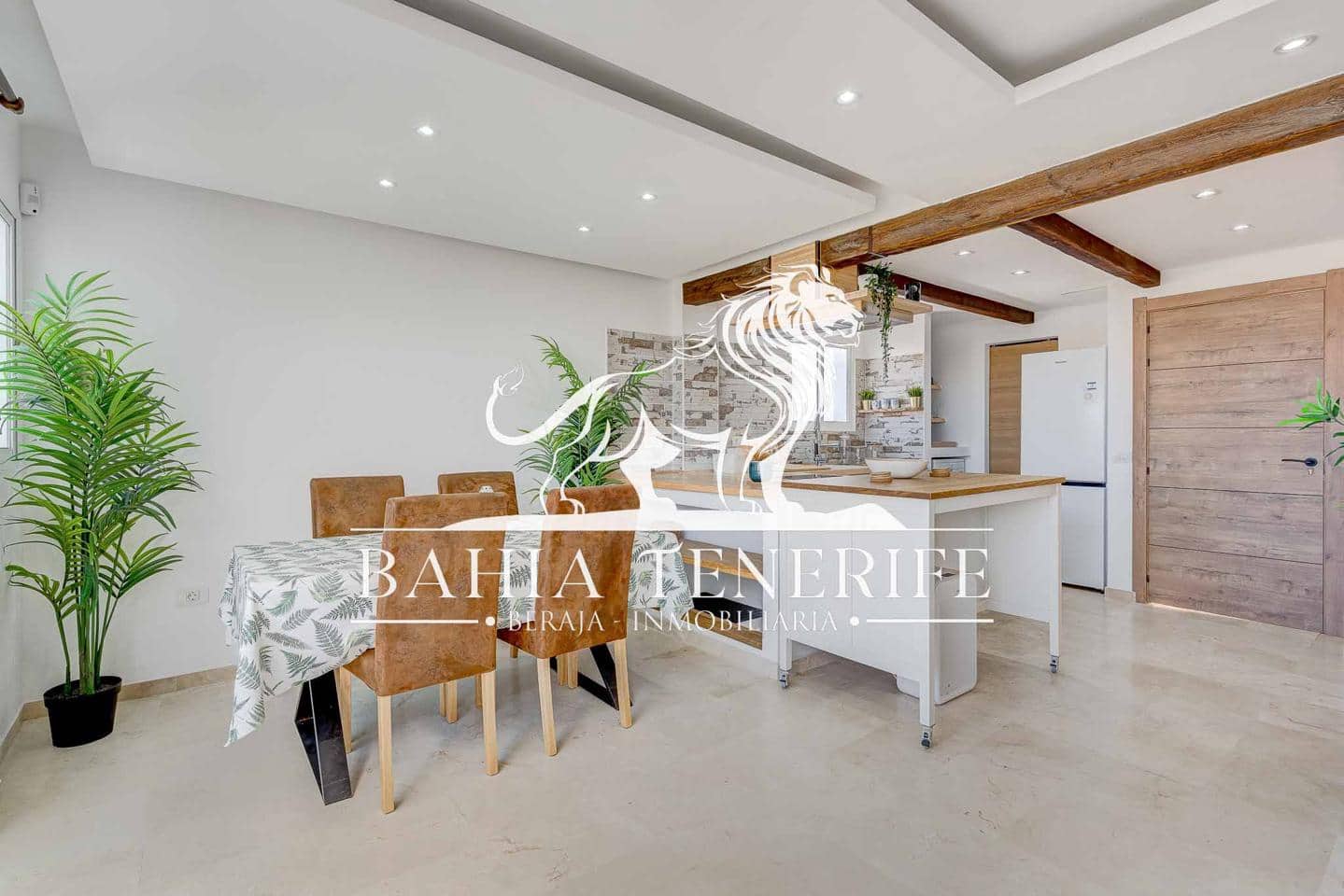 3 camera da letto Villa in vendita in Callao Salvaje con piscina - 480.000 € (Rif: 8966818)