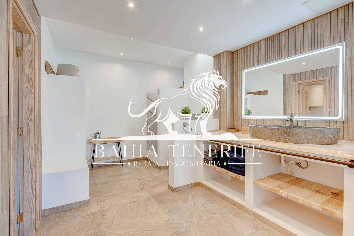 3 camera da letto Villa in vendita in Callao Salvaje con piscina - 480.000 € (Rif: 8966818)