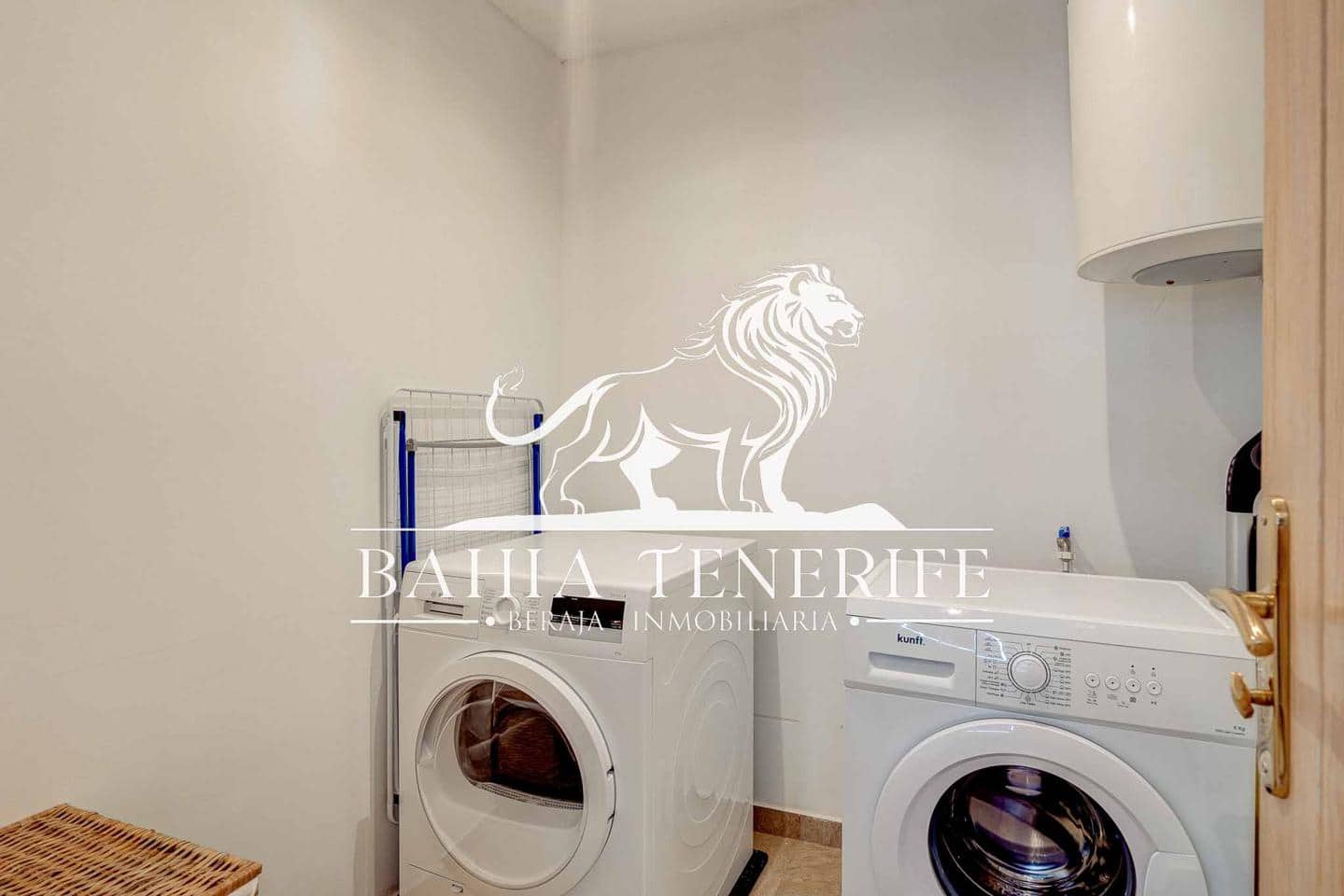 3 camera da letto Villa in vendita in Callao Salvaje con piscina - 480.000 € (Rif: 8966818)