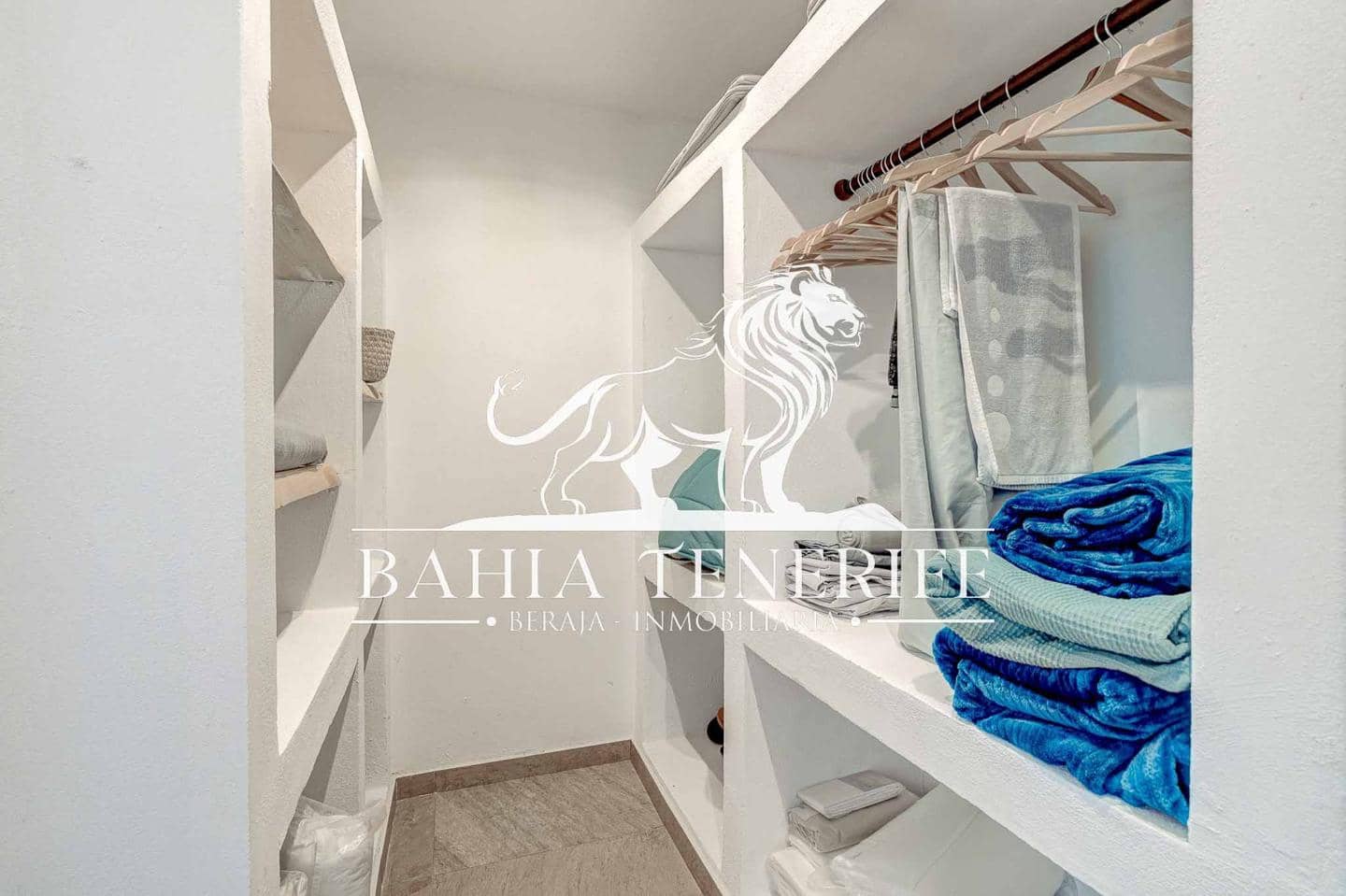 3 camera da letto Villa in vendita in Callao Salvaje con piscina - 480.000 € (Rif: 8966818)