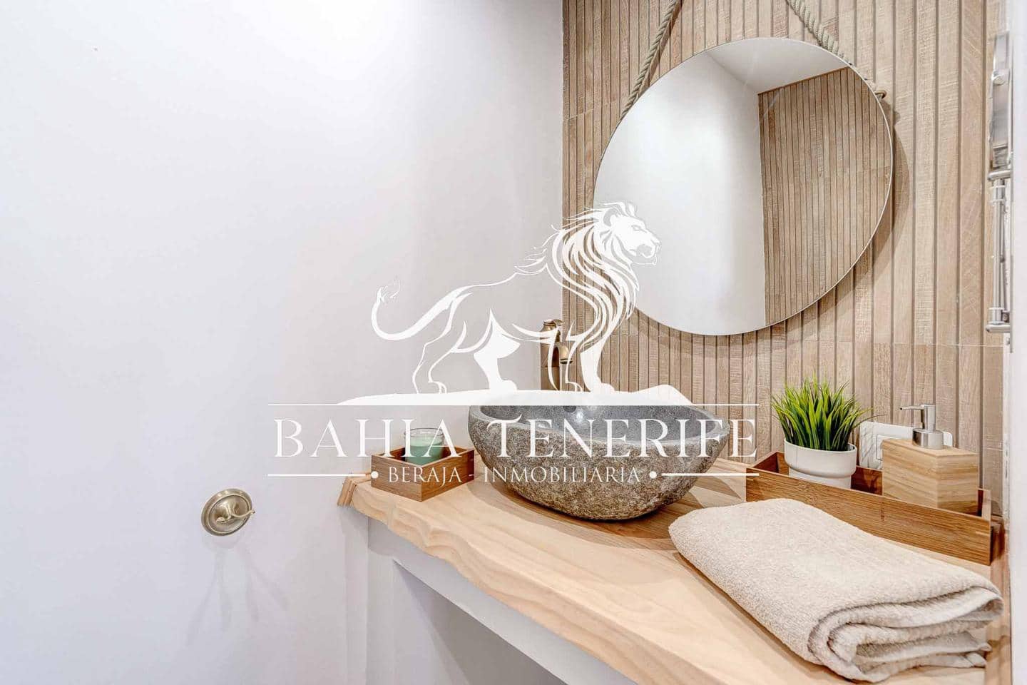 3 camera da letto Villa in vendita in Callao Salvaje con piscina - 480.000 € (Rif: 8966818)