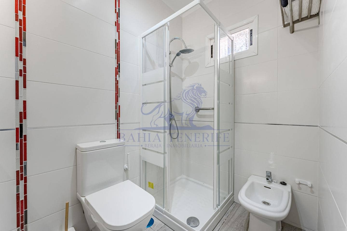 2 sypialnia Willa na sprzedaż w Callao Salvaje z basenem garażem - 445 000 € (Ref: 9000781)