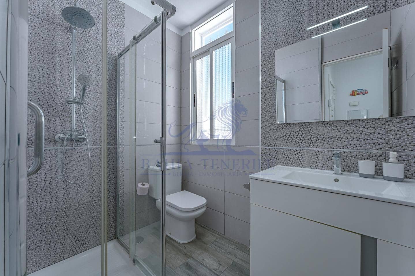 2 sypialnia Willa na sprzedaż w Callao Salvaje z basenem garażem - 445 000 € (Ref: 9000781)