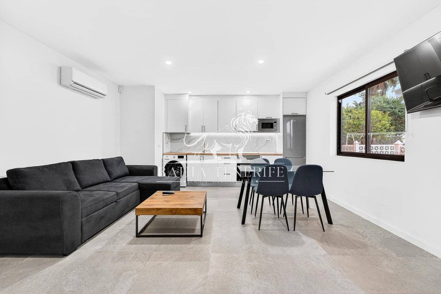 Piso de 1 habitación en Playa de la Arena en venta con piscina - 1.000.000 € (Ref: 9673685)