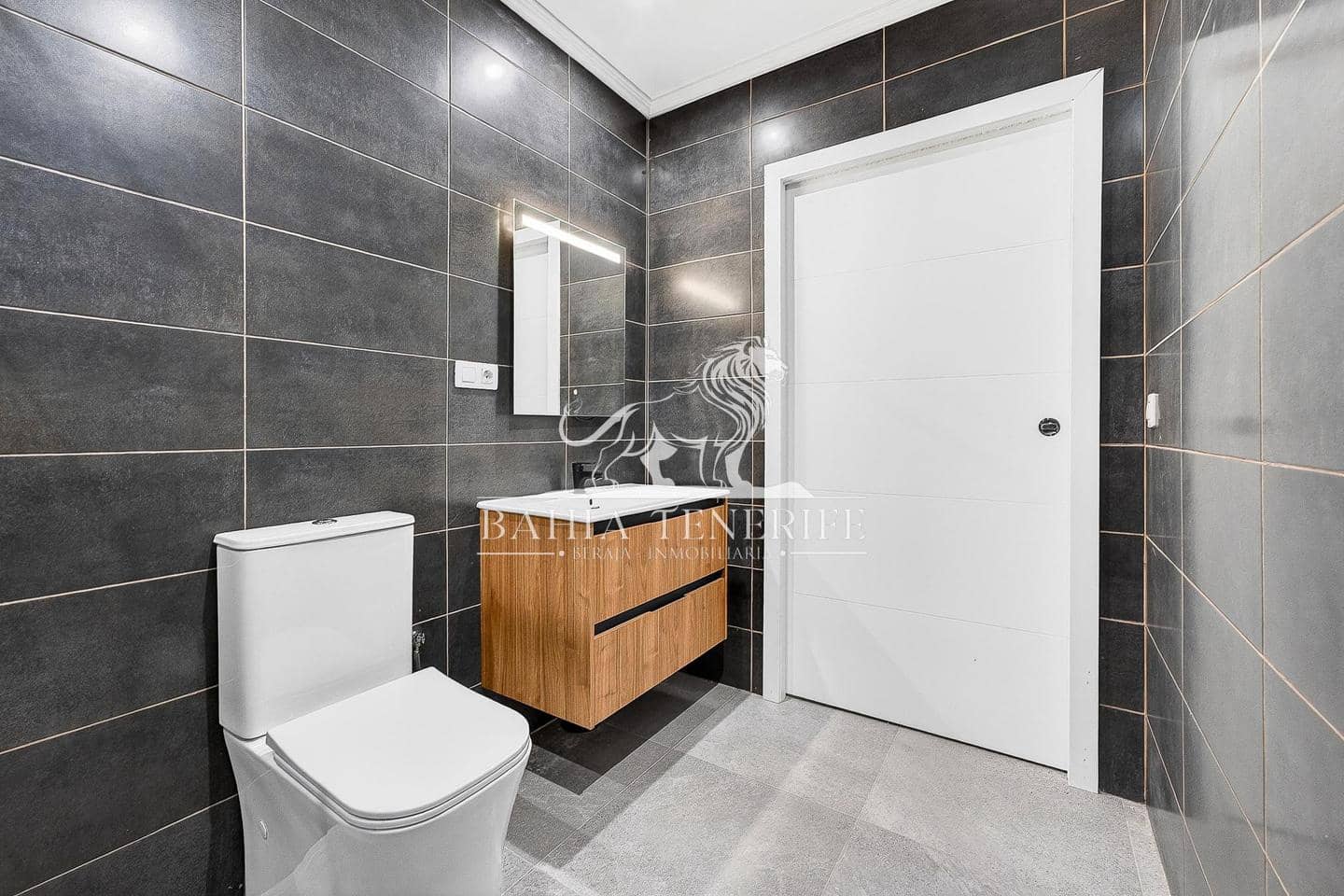 Piso de 1 habitación en Playa de la Arena en venta con piscina - 1.000.000 € (Ref: 9673685)