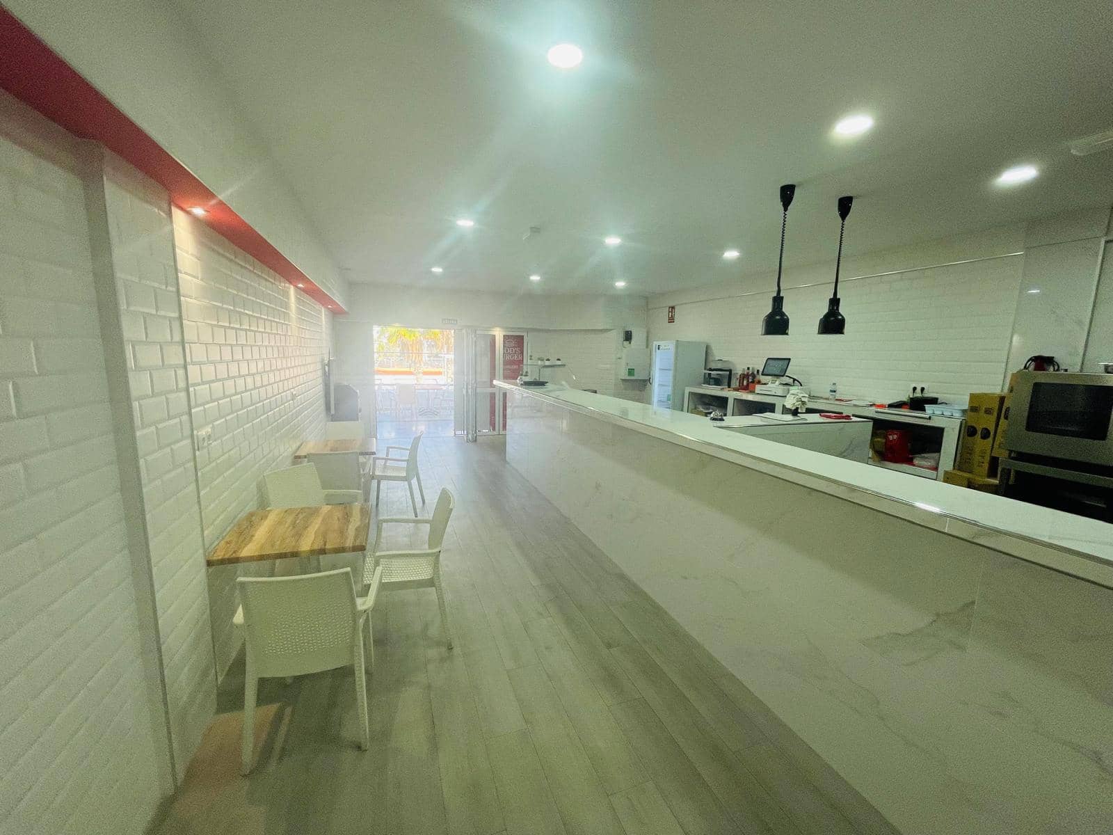 Negocio en Costa Adeje en venta - 65.000 € (Ref: 10185905)