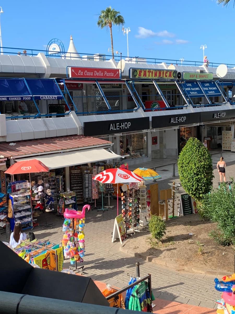 Restaurant/Bar til salg i Puerto Colon - € 100.000 (Ref: 8792998)