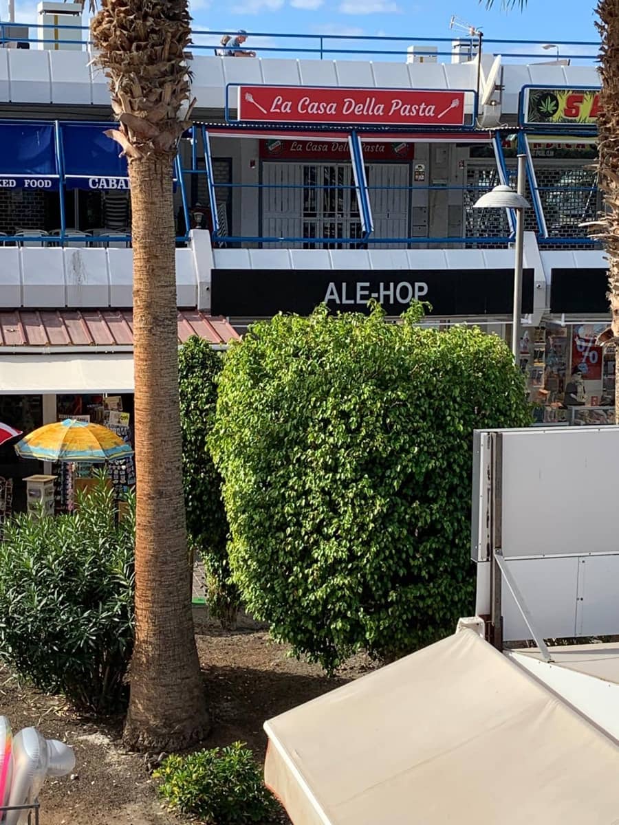 Restaurant/Bar til salg i Puerto Colon - € 100.000 (Ref: 8792998)