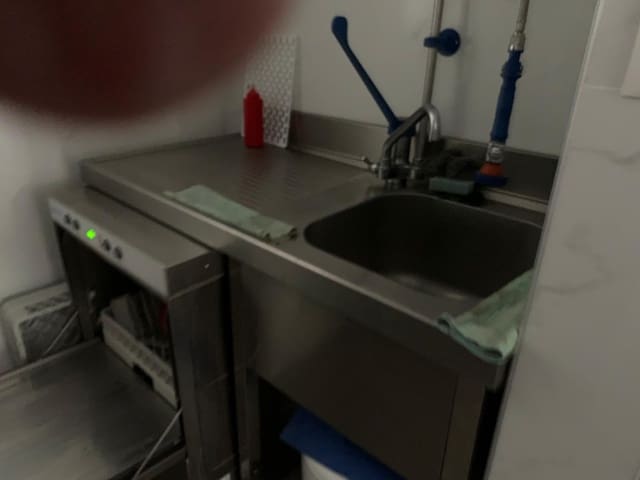 Restaurant/Bar til salgs i Puerto Colón, Adeje - € 100 000 (Ref: 8792998)