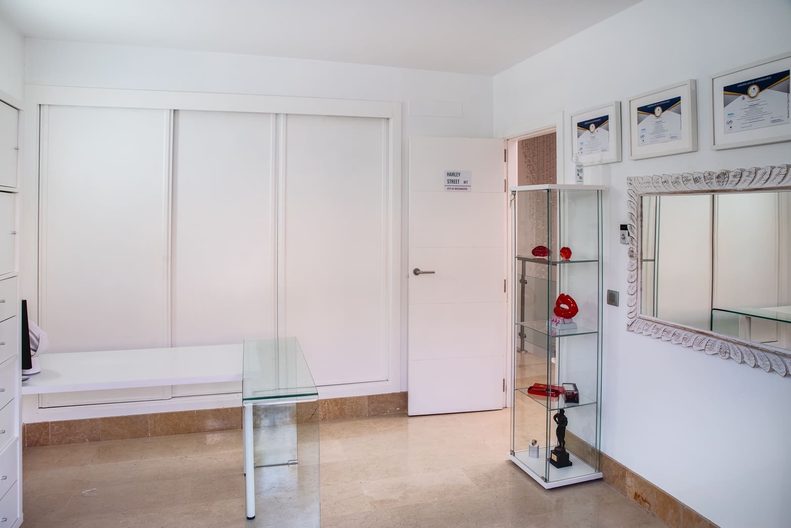 2 soveværelse Rækkehus til salg i Amarilla Golf med swimmingpool garage - € 580.000 (Ref: 8947677)