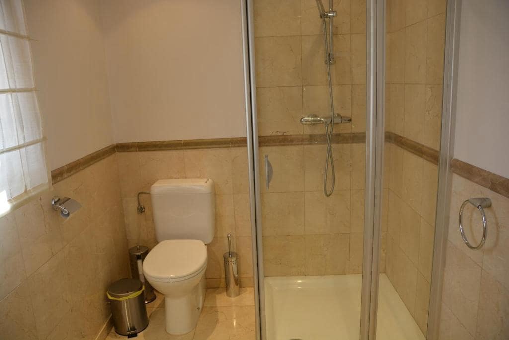 2 soveværelse Strandlejlighed til salg i Palm-Mar med swimmingpool garage - € 650.000 (Ref: 8981082)