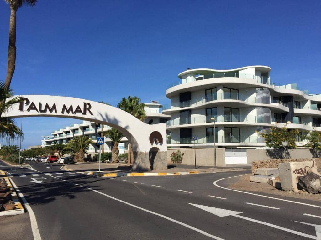 2 soveværelse Strandlejlighed til salg i Palm-Mar med swimmingpool garage - € 650.000 (Ref: 8981082)