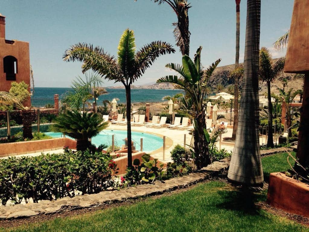 2 soveværelse Strandlejlighed til salg i Palm-Mar med swimmingpool garage - € 650.000 (Ref: 8981082)